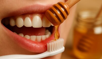 عسل برای درمان عفونت لثه